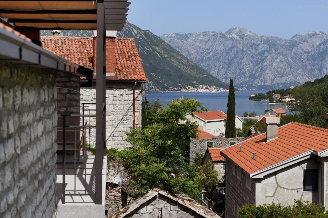 Appartement Stone House Morinj à Kotor Extérieur photo