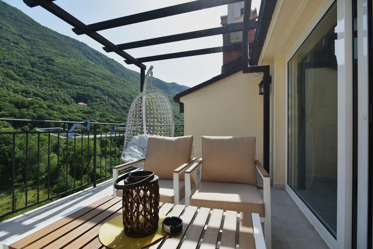 Appartement Stone House Morinj à Kotor Extérieur photo