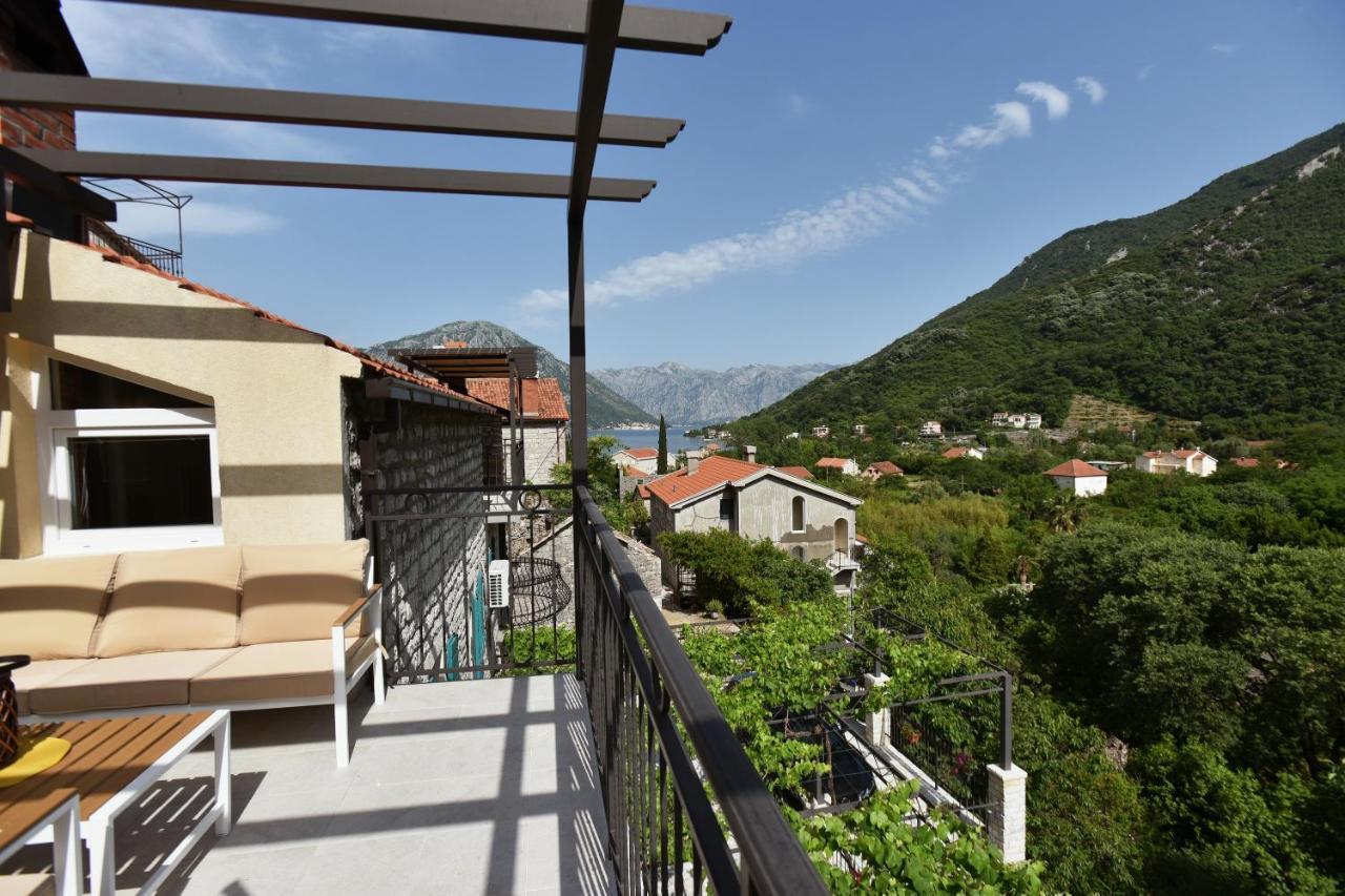 Appartement Stone House Morinj à Kotor Extérieur photo
