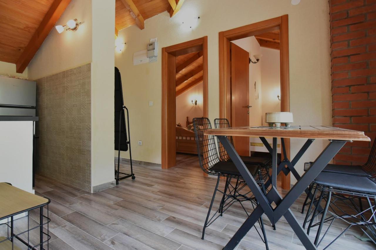 Appartement Stone House Morinj à Kotor Extérieur photo