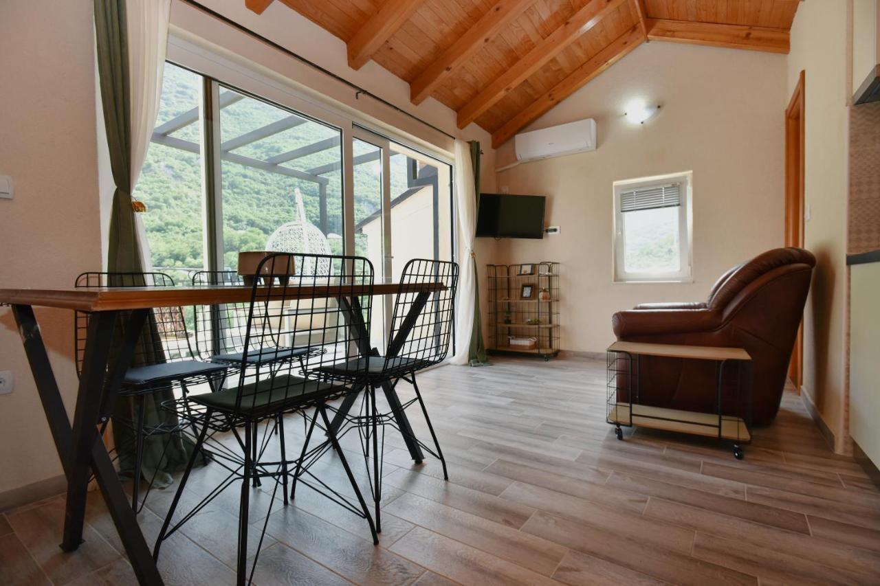 Appartement Stone House Morinj à Kotor Extérieur photo