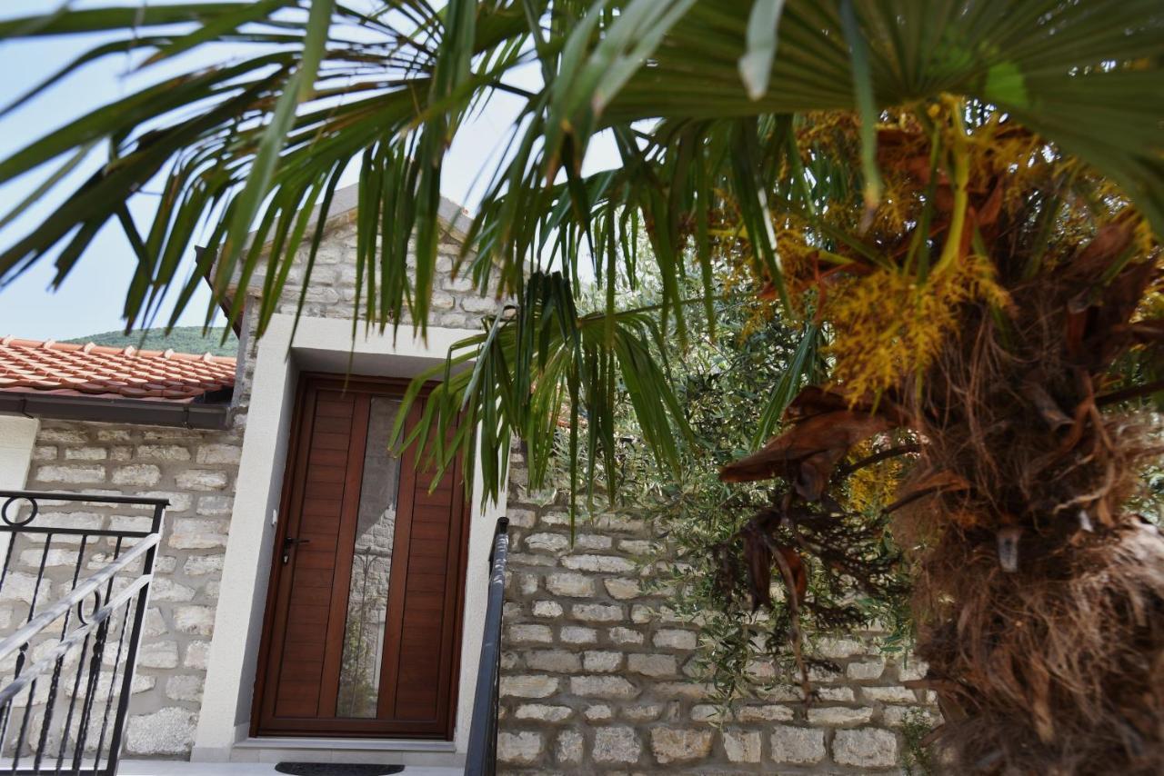 Appartement Stone House Morinj à Kotor Extérieur photo