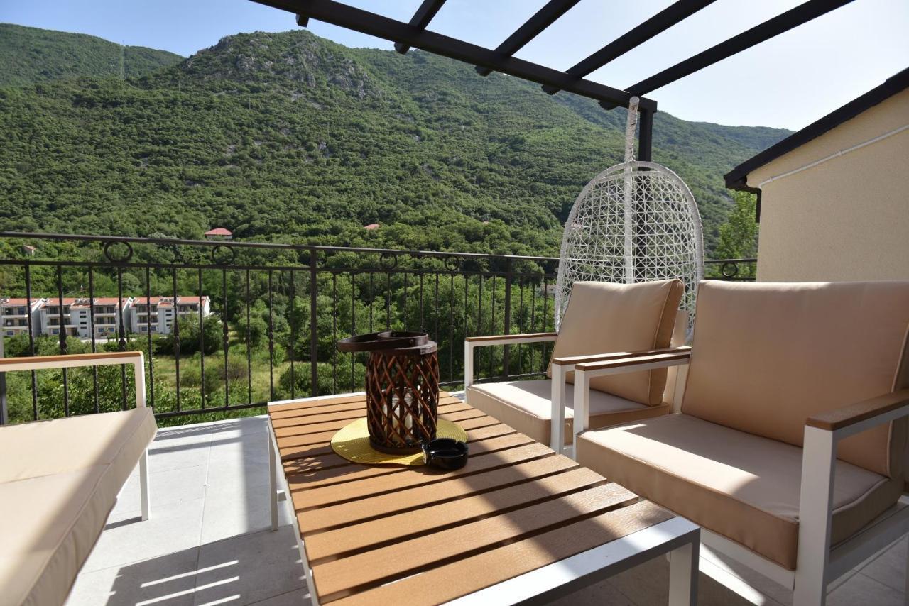 Appartement Stone House Morinj à Kotor Extérieur photo