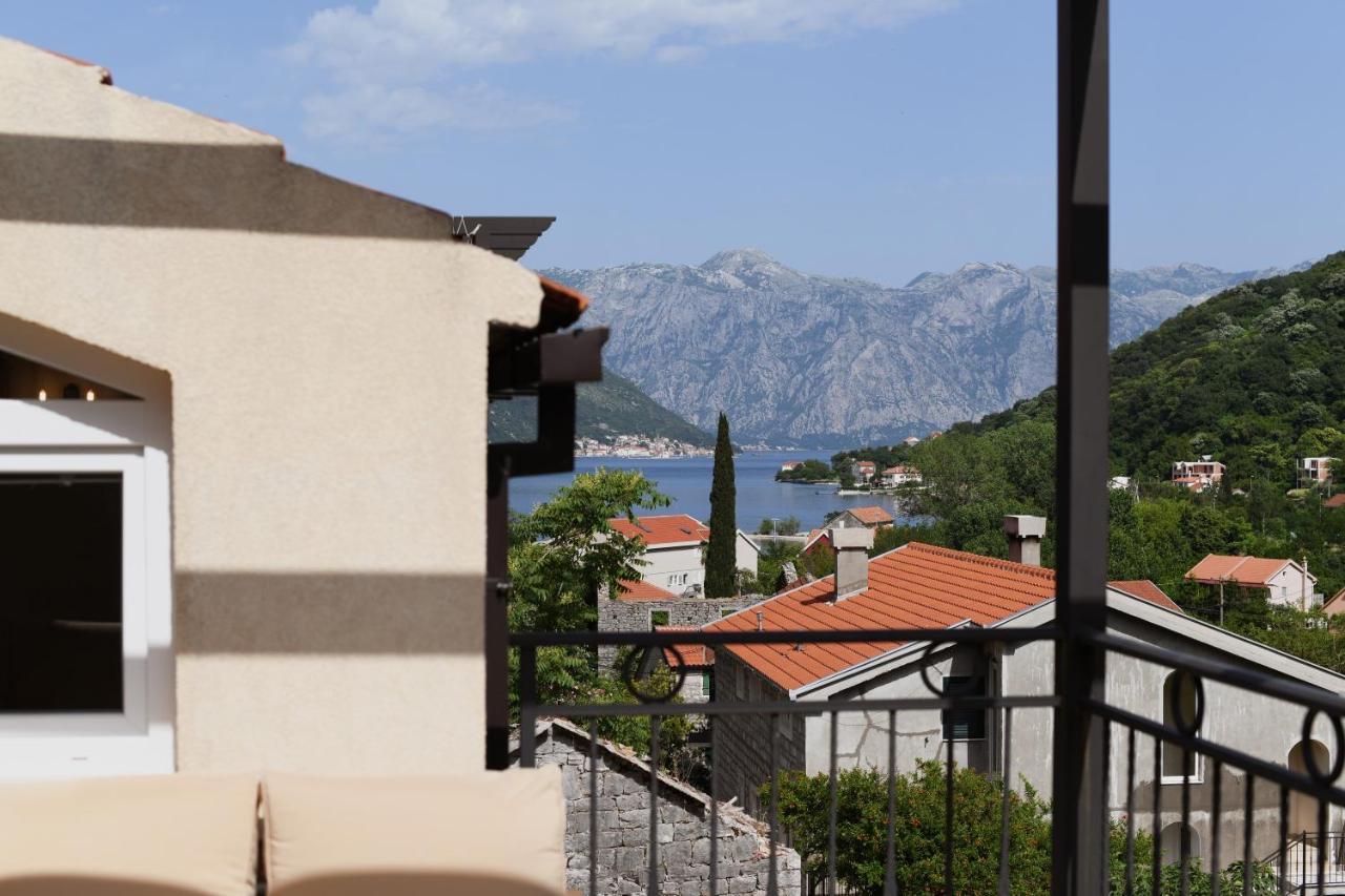 Appartement Stone House Morinj à Kotor Extérieur photo