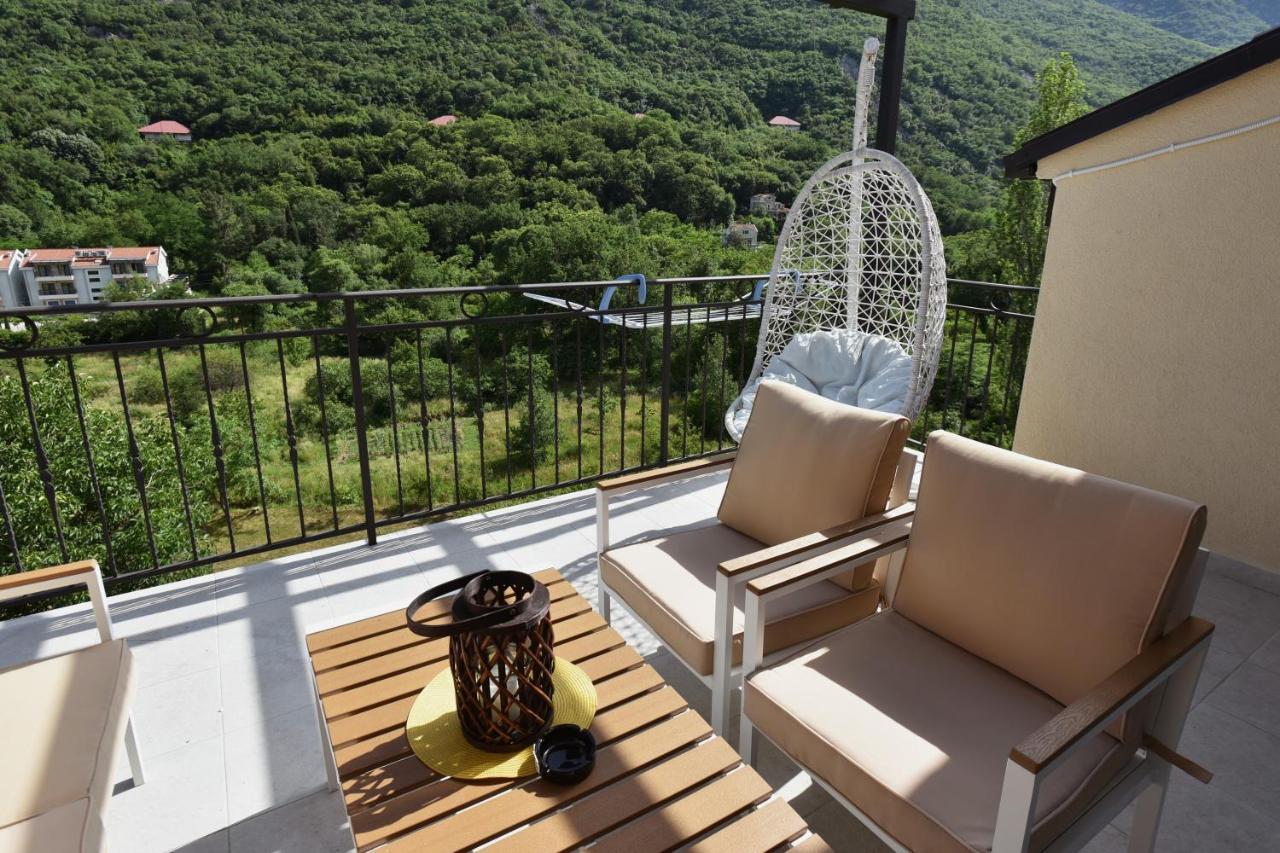 Appartement Stone House Morinj à Kotor Extérieur photo