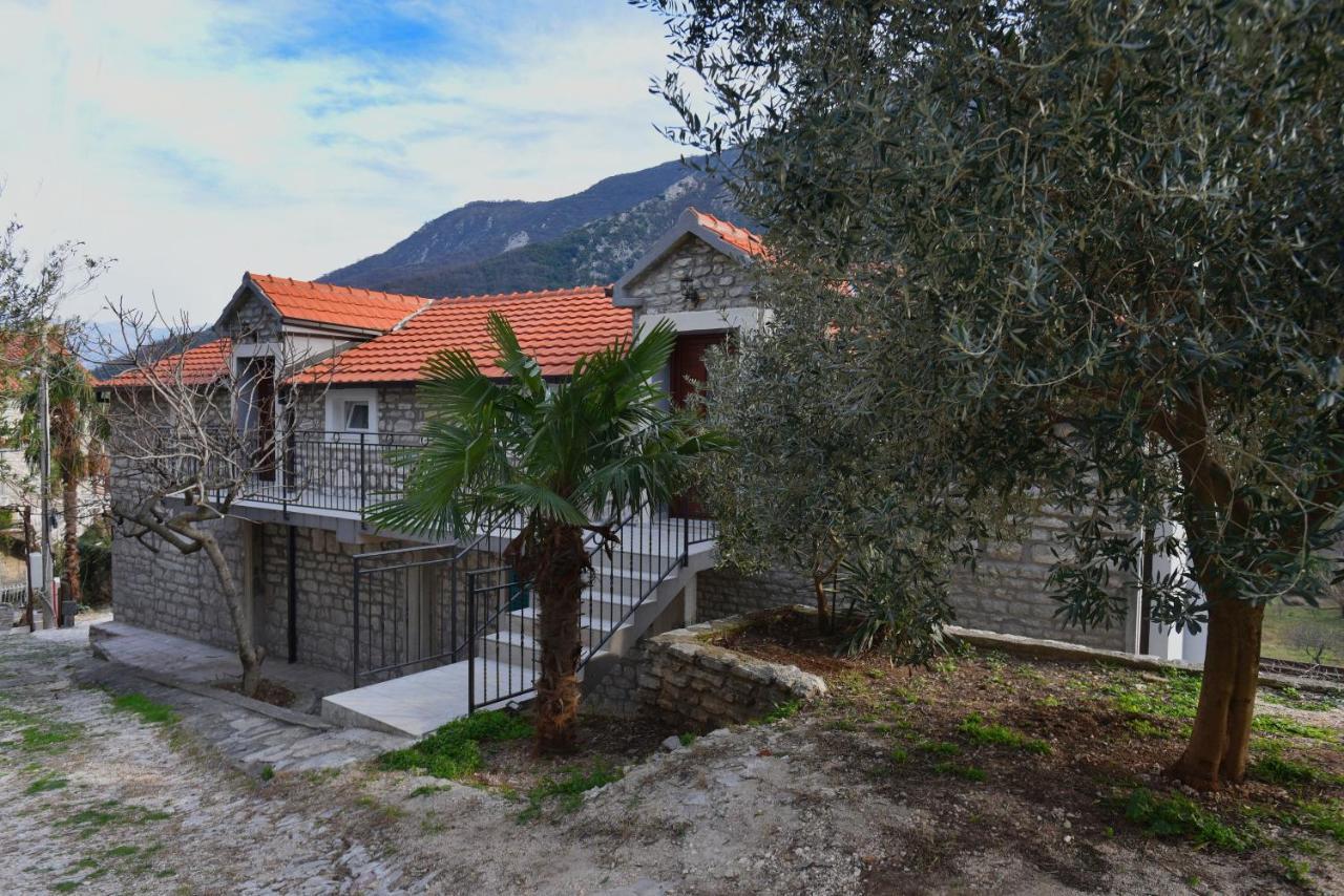 Appartement Stone House Morinj à Kotor Extérieur photo