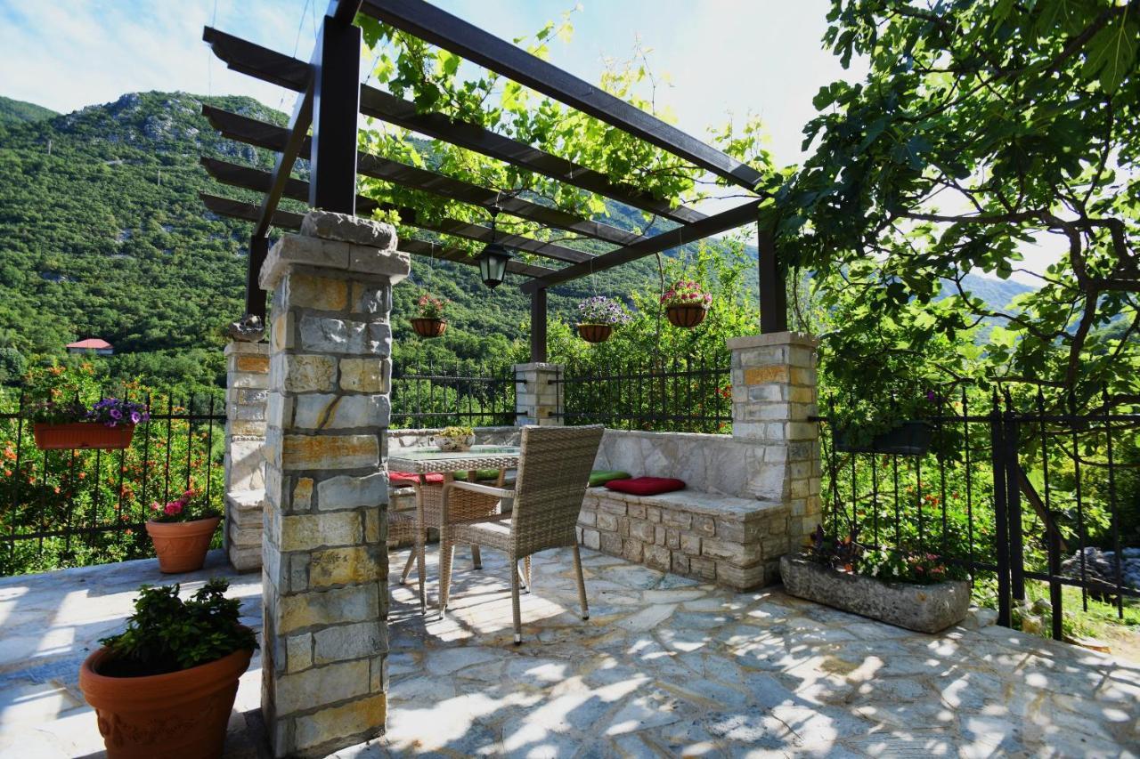 Appartement Stone House Morinj à Kotor Extérieur photo